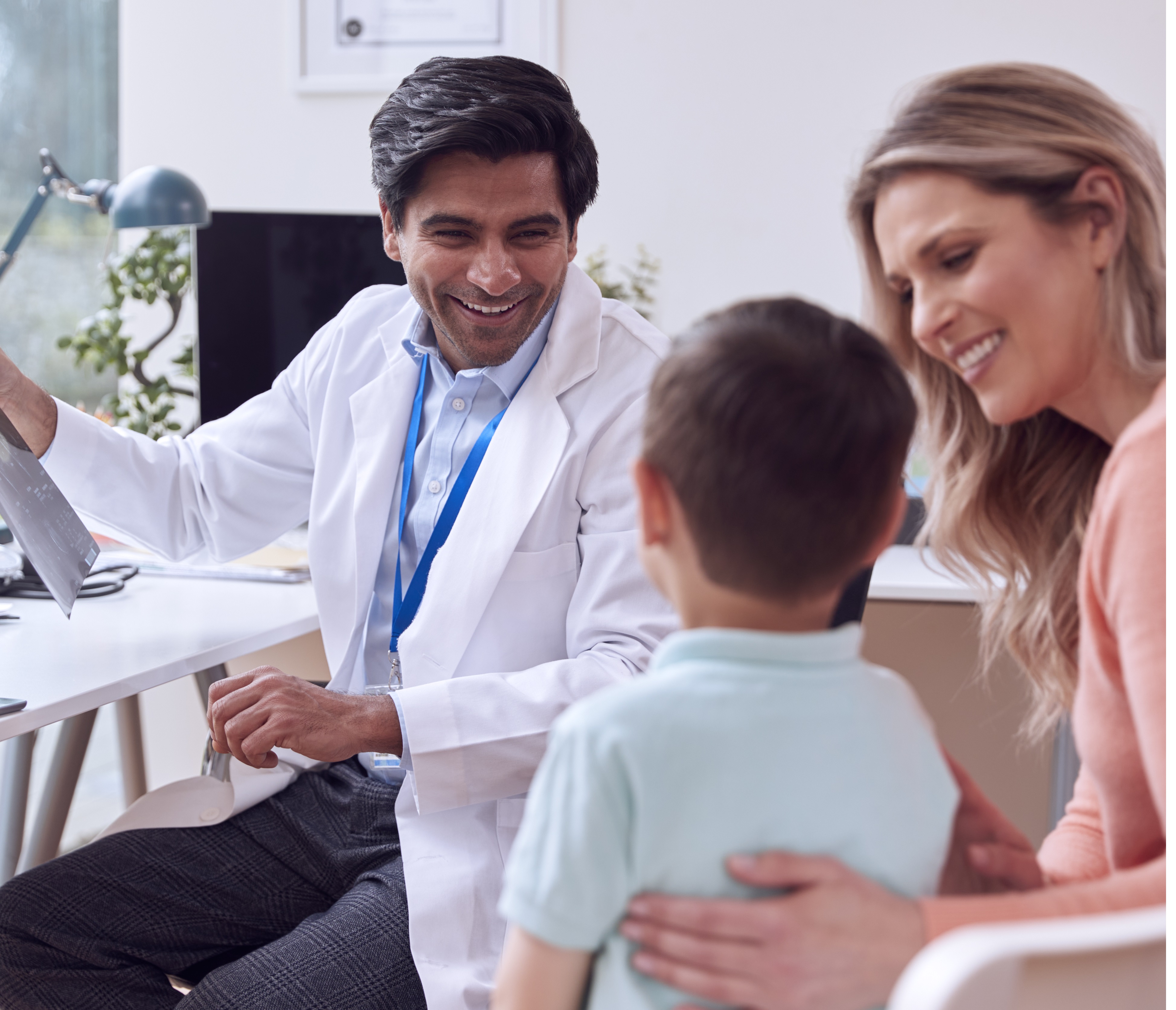 doctor meeting patients